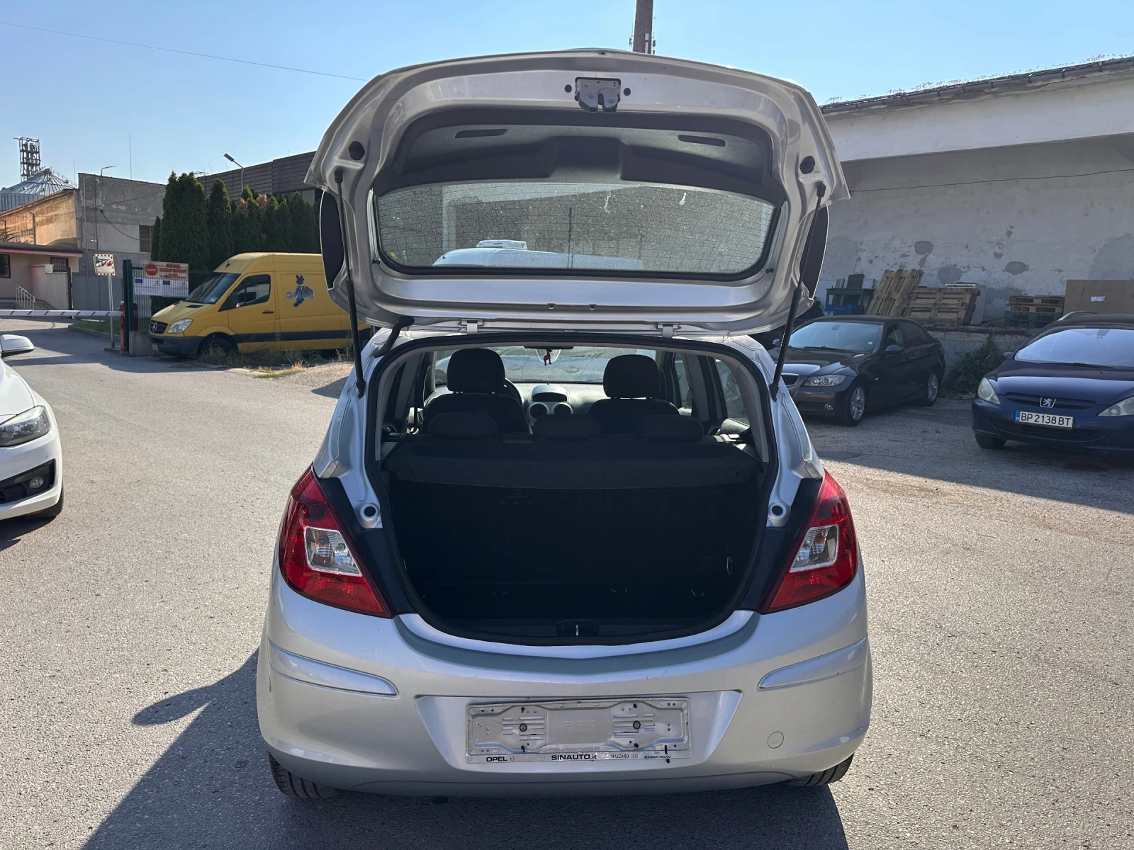 Opel Corsa КЛИМАТИК - РЕАЛНИ КИЛОМЕТРИ , снимка 17 - Автомобили и джипове - 55610379