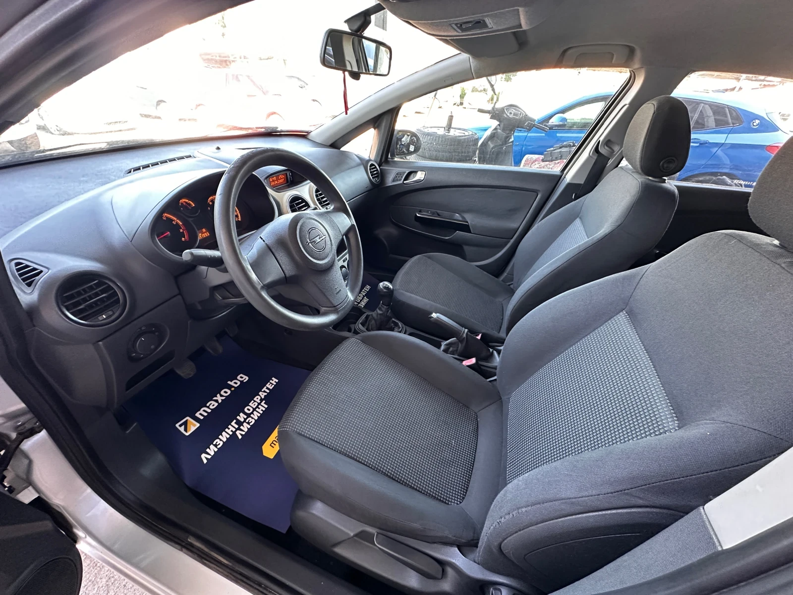 Opel Corsa КЛИМАТИК - РЕАЛНИ КИЛОМЕТРИ , снимка 9 - Автомобили и джипове - 55610379