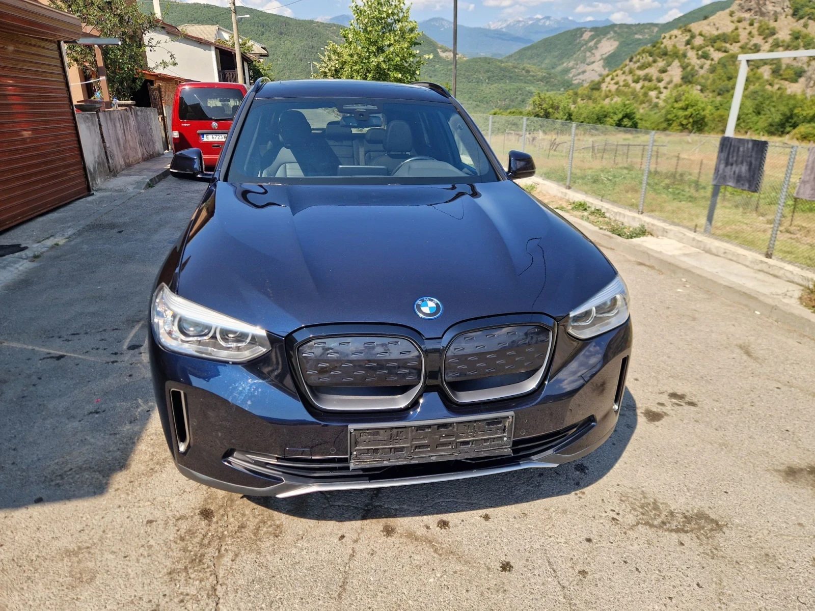 BMW iX3, снимка 5 - Автомобили и джипове - 55621507