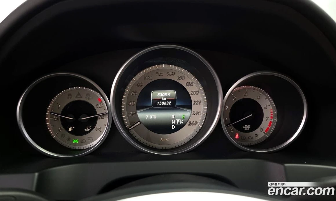 Mercedes-Benz E 400 E400 Coupe, снимка 7 - Автомобили и джипове - 55685029