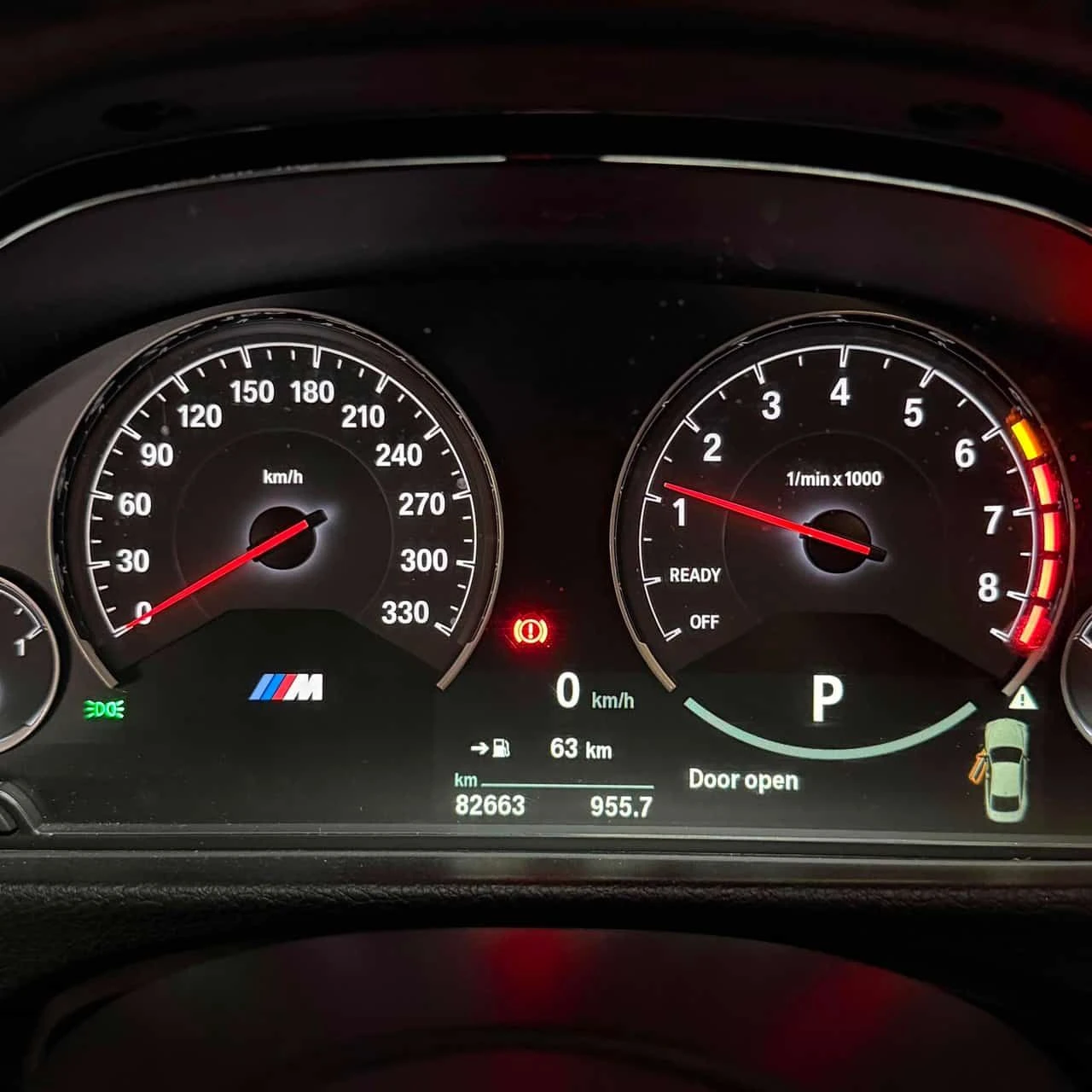 BMW M4 * Coupe * АВТОКРЕДИТ БЕЗ ПЪРВОНАЧАЛНА ВНОСКА* , снимка 8 - Автомобили и джипове - 55685142