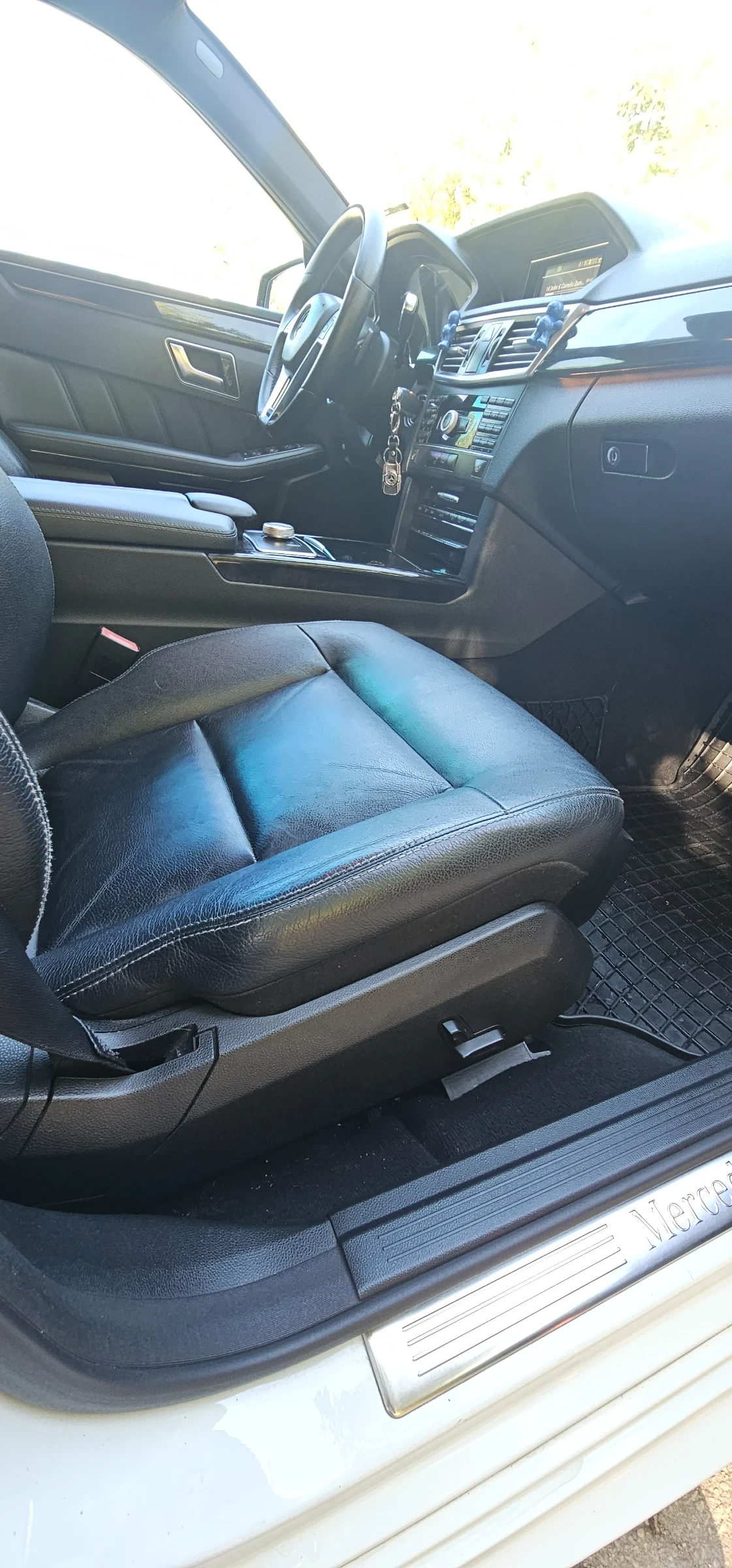 Mercedes-Benz E 250, снимка 11 - Автомобили и джипове - 56348392