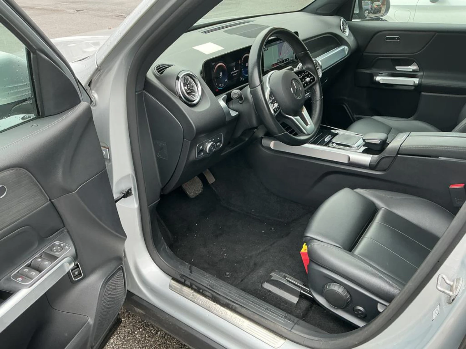 Mercedes-Benz EQB 300 4Matic Luxury Leather LED Navi | Mobile.bg � ����������� 5