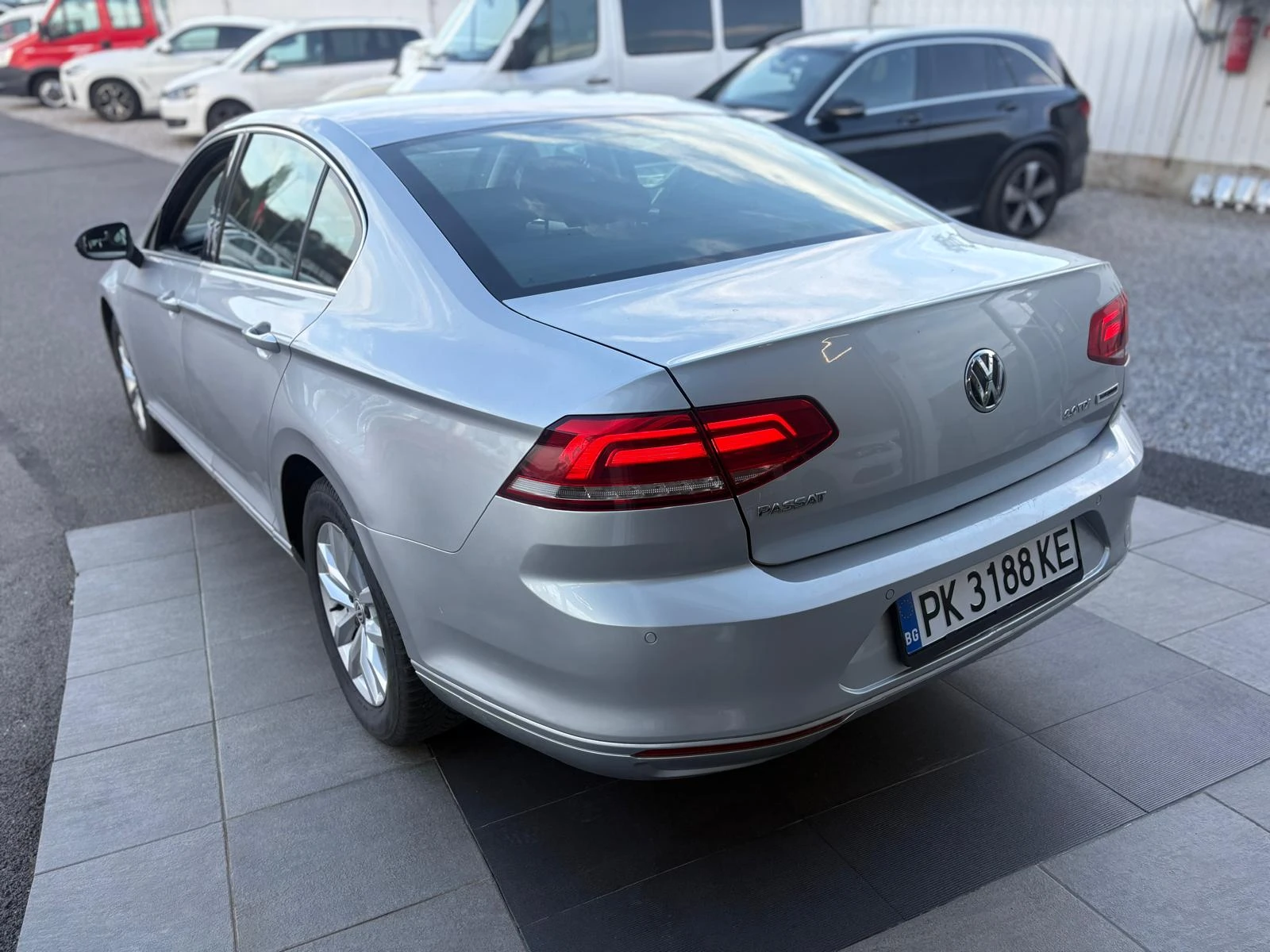 VW Passat Blue Motion ergoComfort, снимка 4 - Автомобили и джипове - 56615095