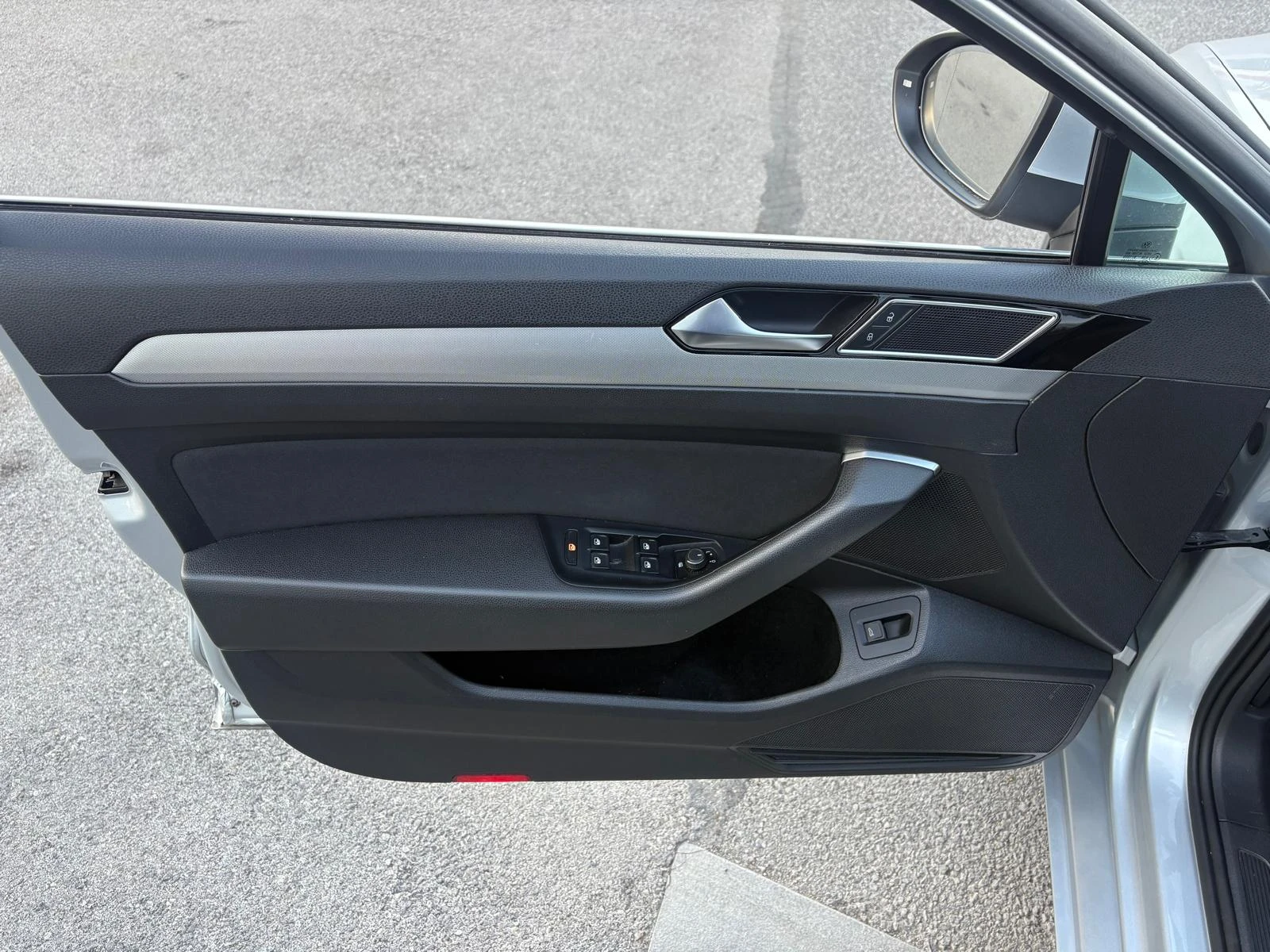 VW Passat Blue Motion ergoComfort, снимка 10 - Автомобили и джипове - 56615095