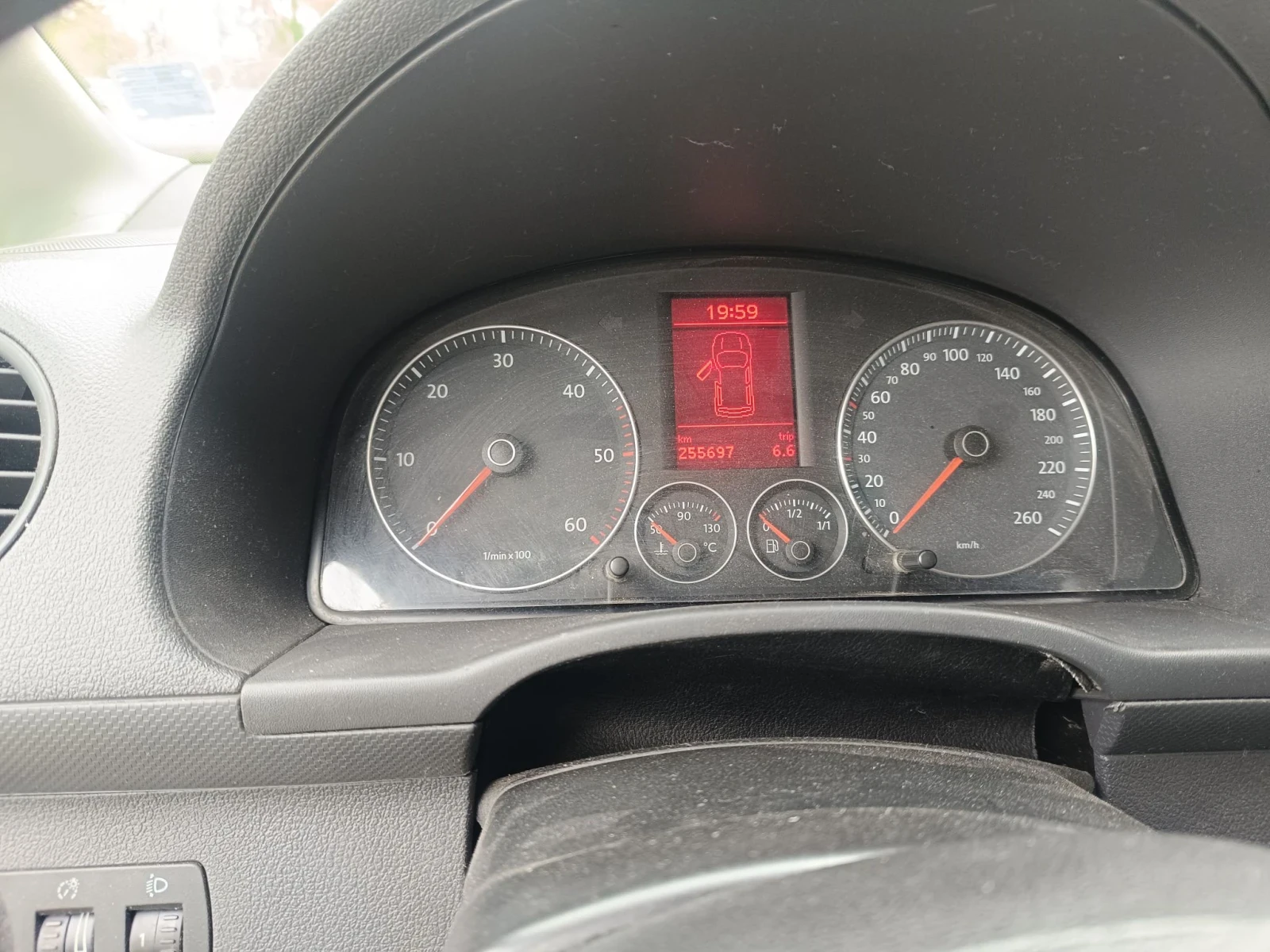 VW Caddy MAXI, снимка 11 - Автомобили и джипове - 56702890