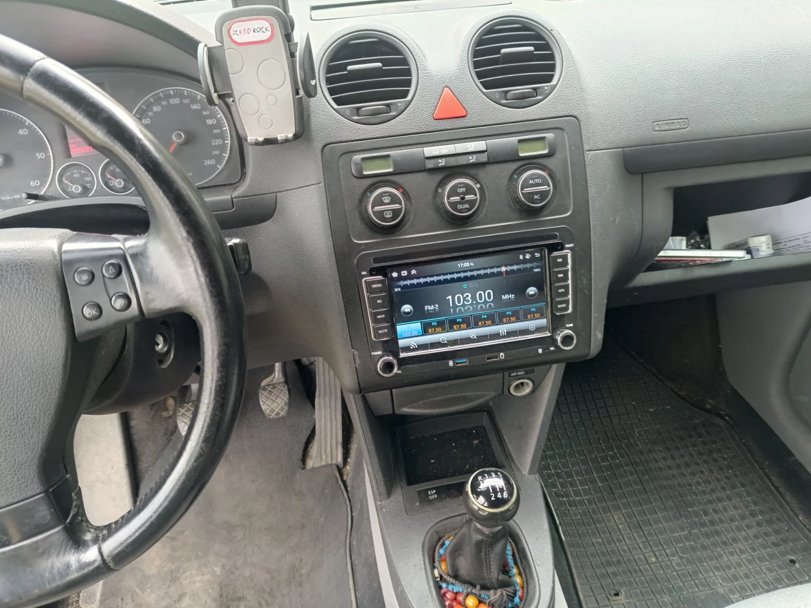 VW Caddy MAXI, снимка 10 - Автомобили и джипове - 56702890