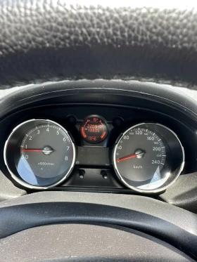 Обява за продажба на Nissan Qashqai 2.0-140кс. ~11 300 лв. - изображение 9