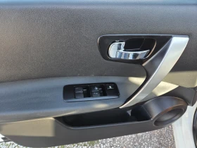 Nissan Qashqai 2.0D4x4панорама150к.с - 13400 лв. / 6851.31 € - 39531097 12