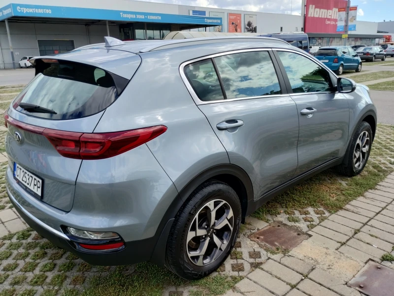 Kia Sportage, снимка 4 - Автомобили и джипове - 47260969