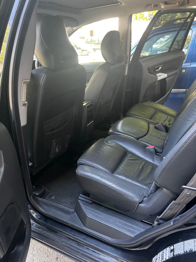 Volvo Xc90, снимка 8 - Автомобили и джипове - 52260918