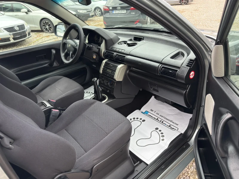 Land Rover Freelander 1.8 i, снимка 8 - Автомобили и джипове - 52063352