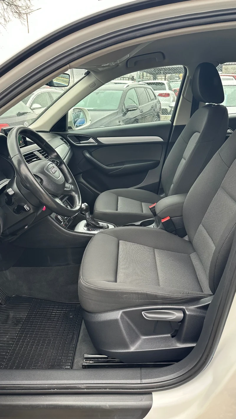 Audi Q3 2.0TDI, снимка 9 - Автомобили и джипове - 52874942
