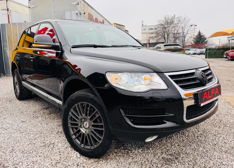 VW Touareg 3.0d/FACE/КАМЕРА+ WAZE+ DVD/ОБСЛУЖЕНА+ КАСКО/ТОП//, снимка 5 - Автомобили и джипове - 53217780
