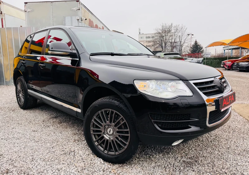 VW Touareg 3.0d/FACE/КАМЕРА+ WAZE+ DVD/ОБСЛУЖЕНА+ КАСКО/ТОП//, снимка 6 - Автомобили и джипове - 53217780