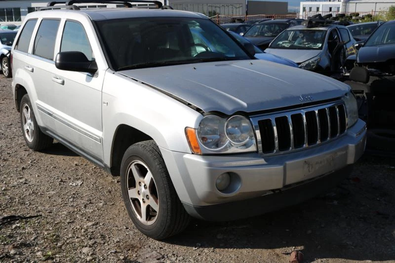 Jeep Grand cherokee 3.0 CRD, снимка 2 - Автомобили и джипове - 29627361