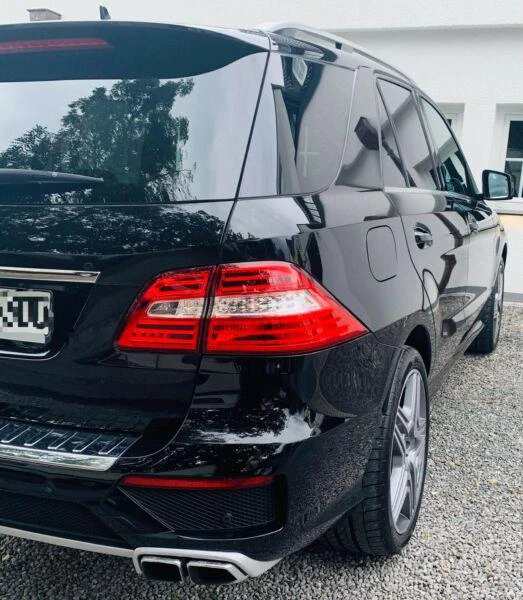 Mercedes-Benz ML 63 AMG 2бр НА ЧАСТИ , снимка 2 - Автомобили и джипове - 30543887