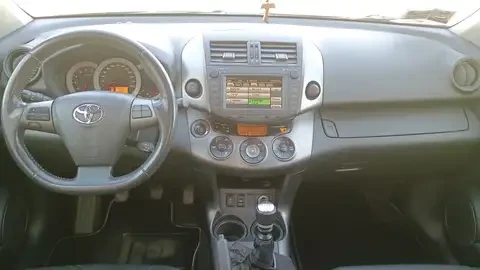 Toyota Rav4 2.2 D4D CROSSOVER, снимка 5 - Автомобили и джипове - 49497944