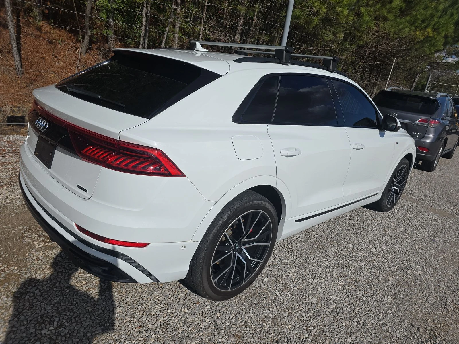 Audi Q8 PREMIUM PLUS* BANG&OLUFSEN* PANO* CARPLAY - изображение 6