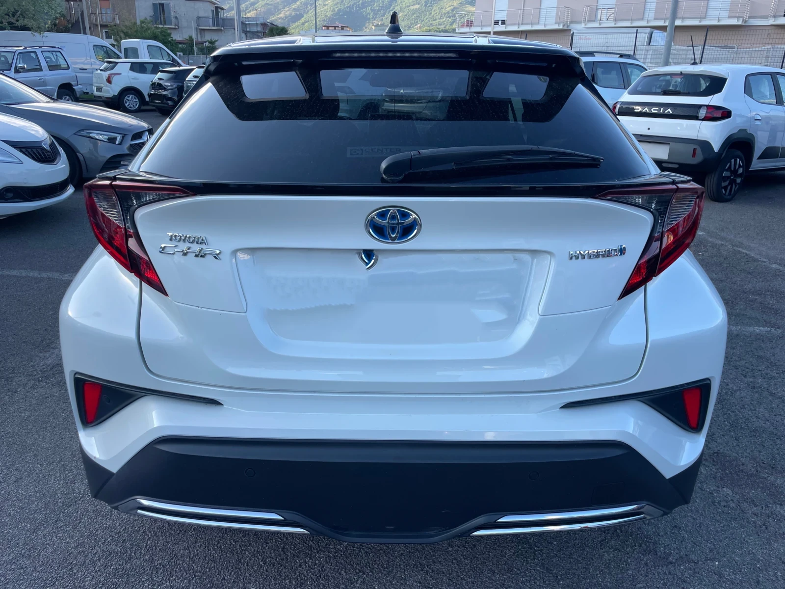 Toyota C-HR 1.8h Trend e-cvt 94000 km  - изображение 7