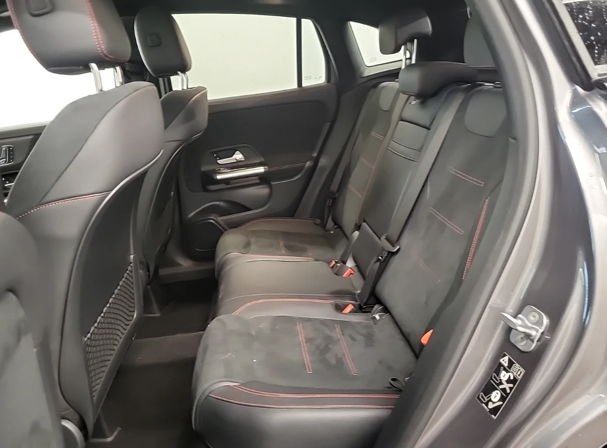 Mercedes-Benz GLA 250 2023 Mercedes-Benz GLA 250 - изображение 10