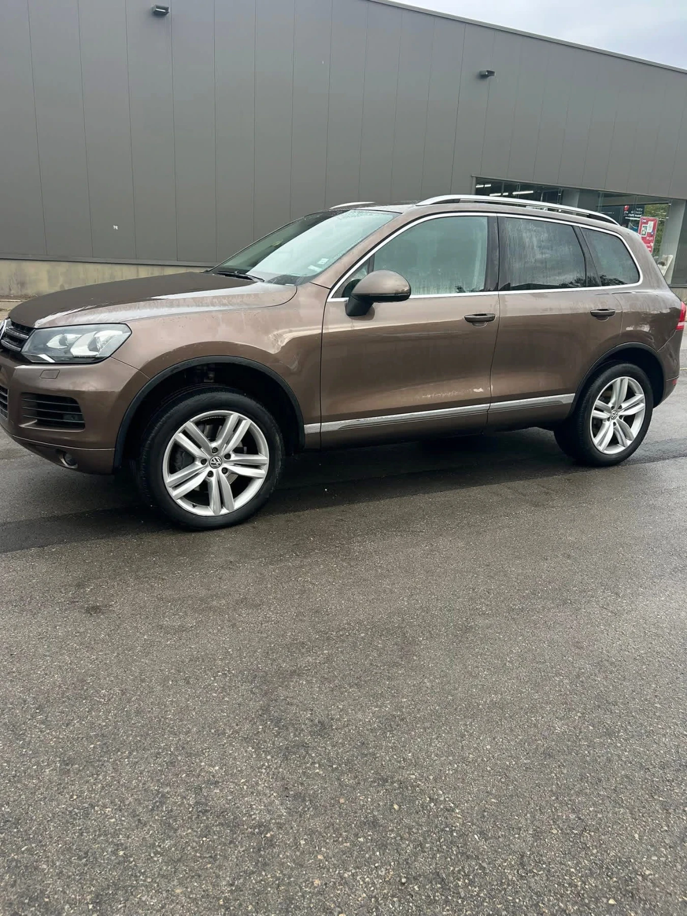 VW Touareg 4.2 V8 - изображение 3