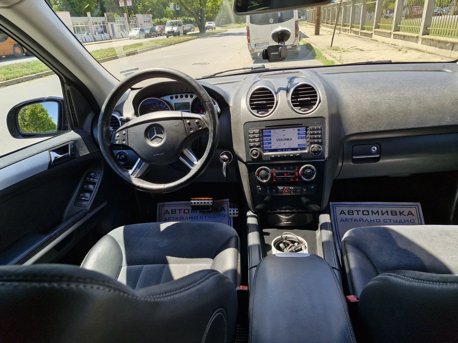 Mercedes-Benz ML 320  - изображение 6