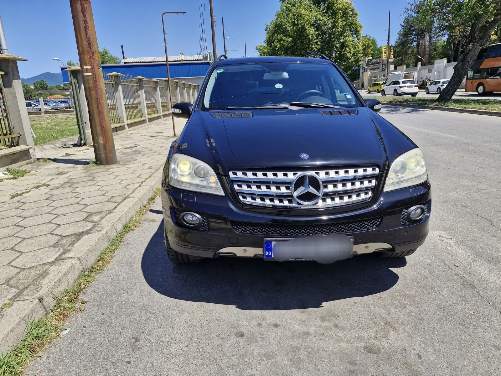 Mercedes-Benz ML 320  - изображение 3