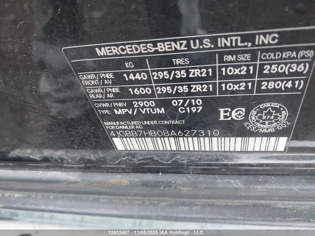 Mercedes-Benz ML 63 AMG * 4MATIC * CARFAX * БЕЗ ПЪРВОНАЧАЛНА ВНОСКА - изображение 9