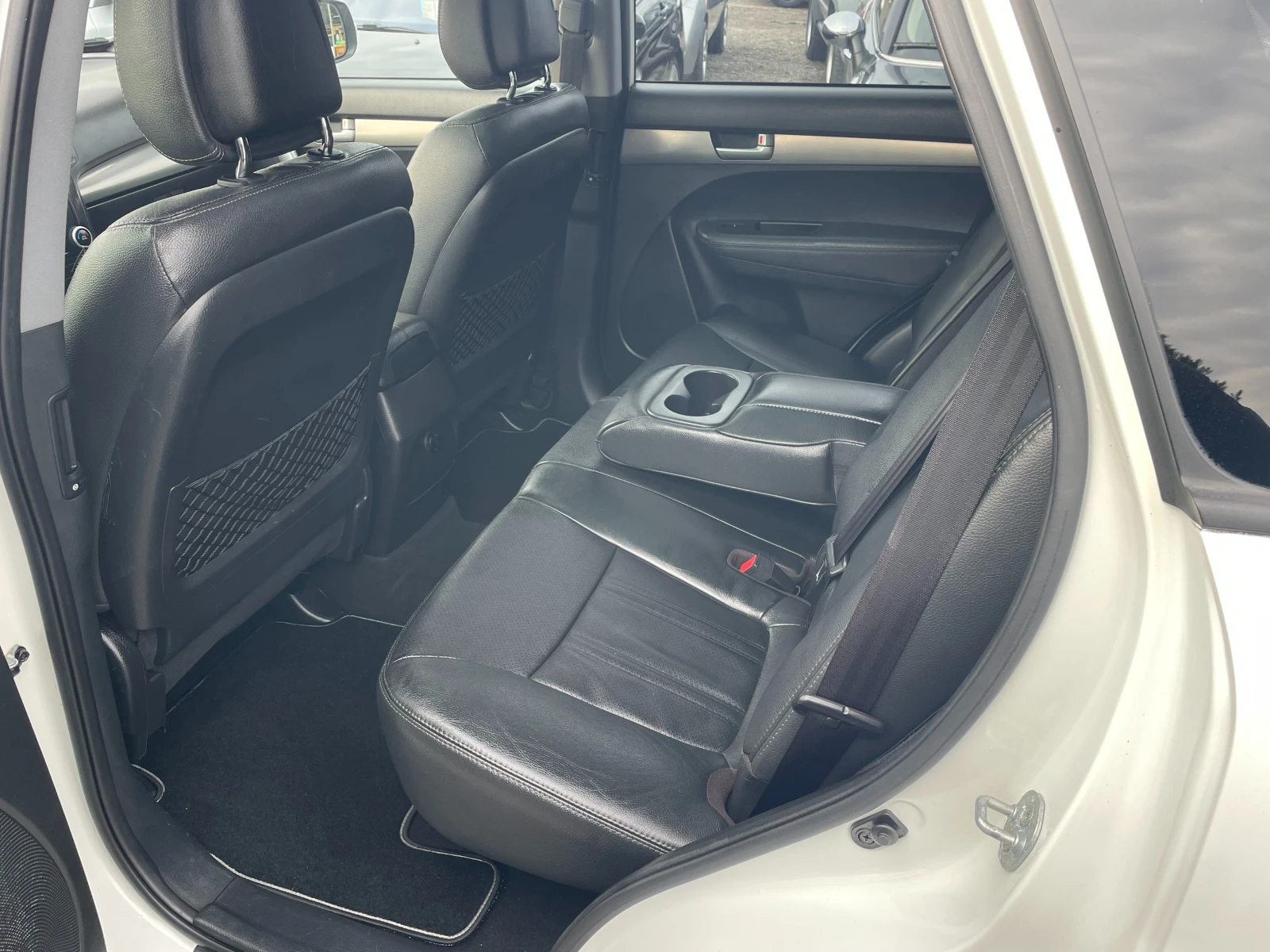 Kia Sorento --  | Mobile.bg   10