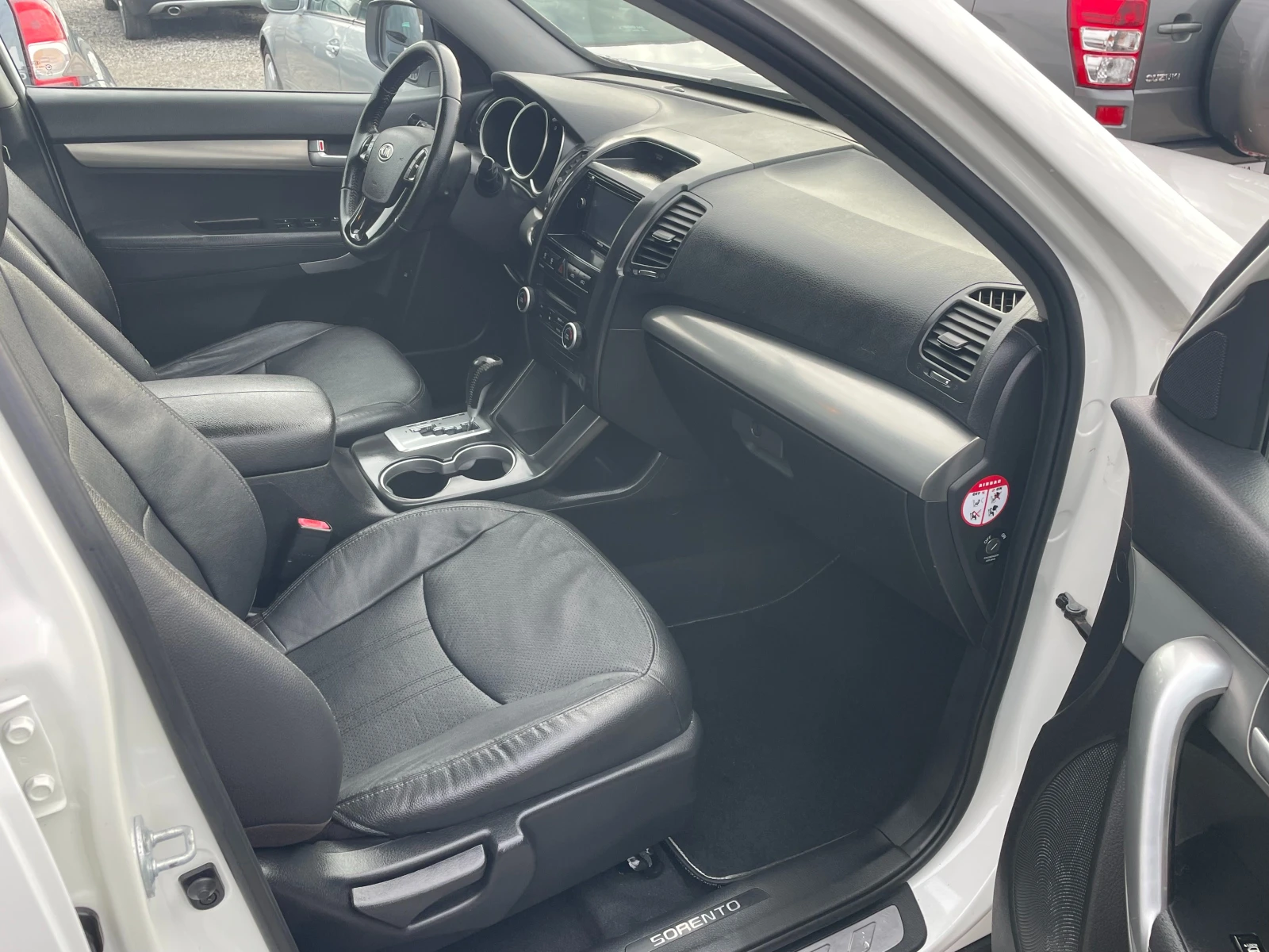 Kia Sorento --  | Mobile.bg   13