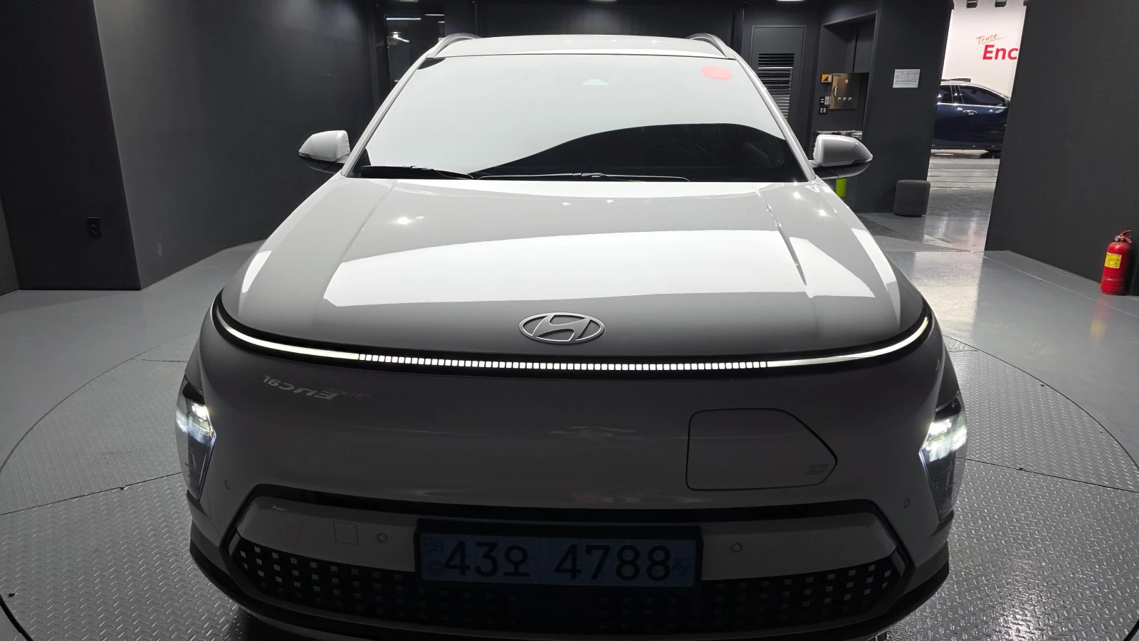 Hyundai Kona LONG RANGE PREMIUM 65.4 KWH , снимка 3 - Автомобили и джипове - 54182851