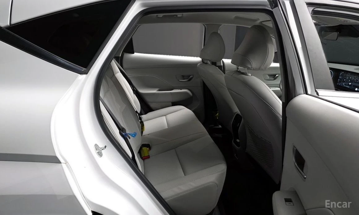 Hyundai Kona LONG RANGE PREMIUM 65.4 KWH , снимка 17 - Автомобили и джипове - 54182851