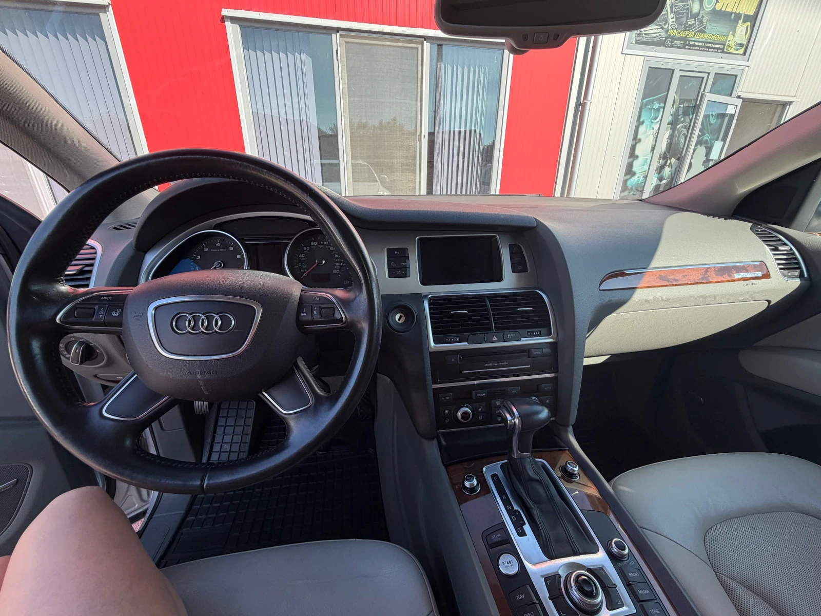 Audi Q7, снимка 8 - Автомобили и джипове - 54994092