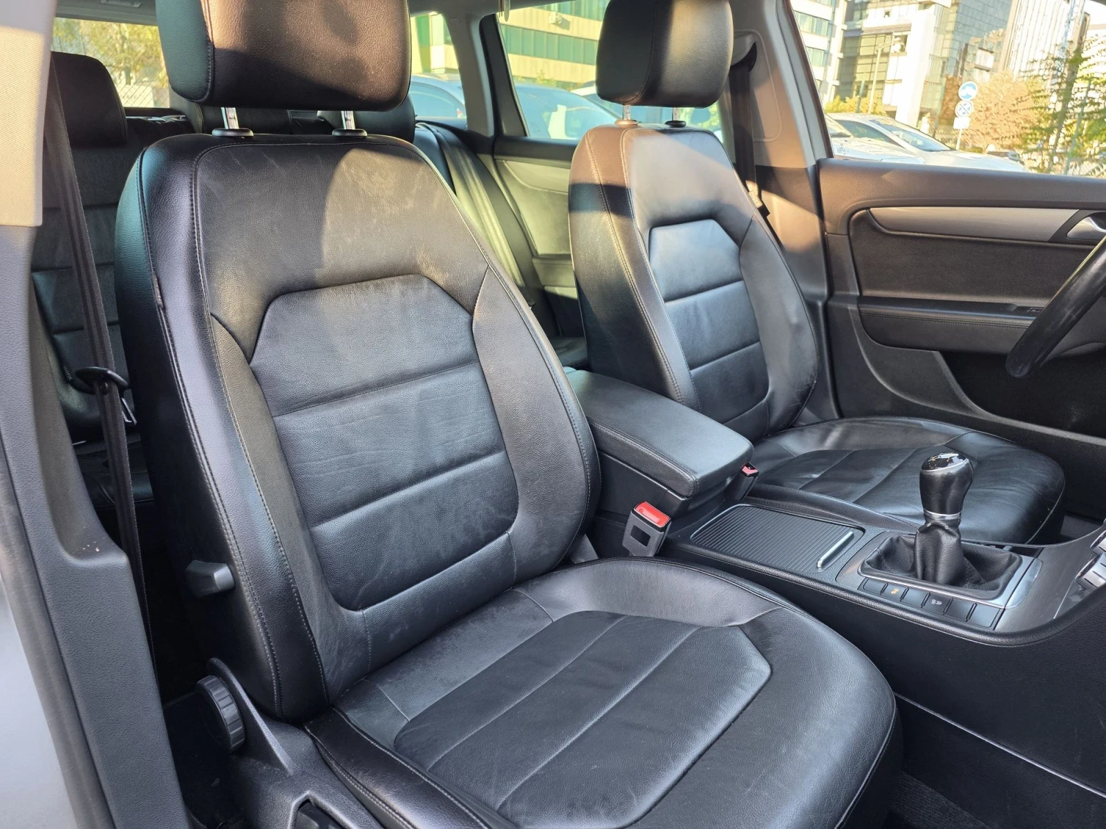 VW Passat 2.0TDI 140k.c. highline, снимка 11 - Автомобили и джипове - 55746217