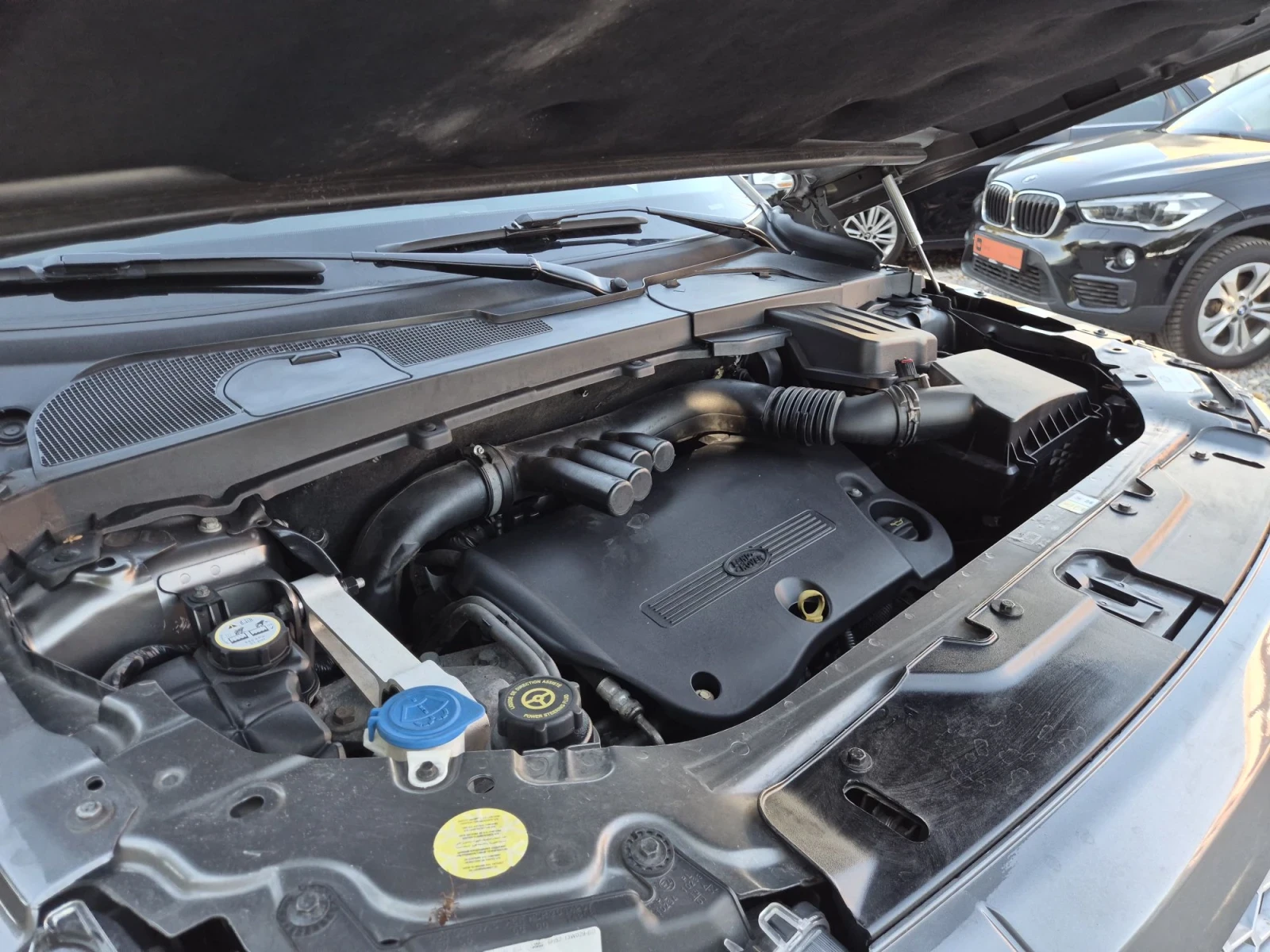 Land Rover Freelander 2, 2Td 4- automatik -4x4, снимка 12 - Автомобили и джипове - 56009529