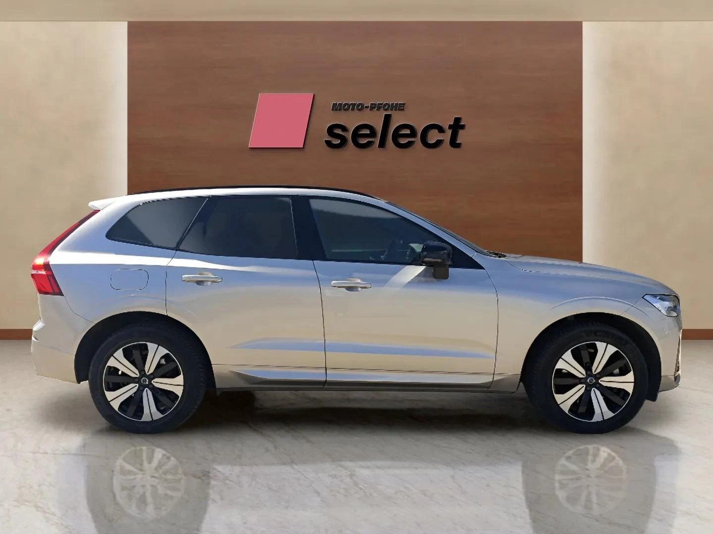 Volvo XC60 2, 0 T6, снимка 4 - Автомобили и джипове - 56012651