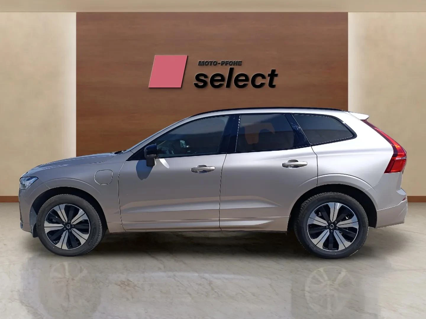Volvo XC60 2, 0 T6, снимка 8 - Автомобили и джипове - 56012651