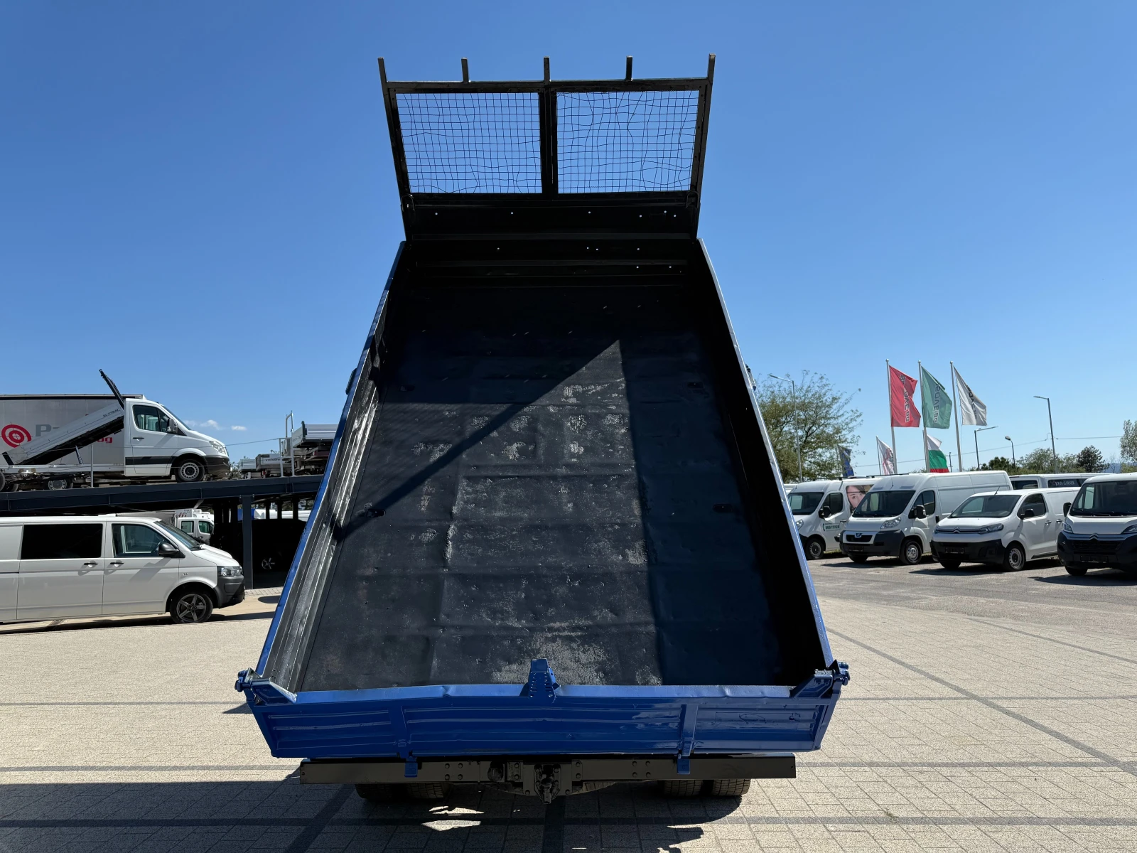 Mercedes-Benz Atego 818 4.00м. х 2.30м. 3-местен  - изображение 6