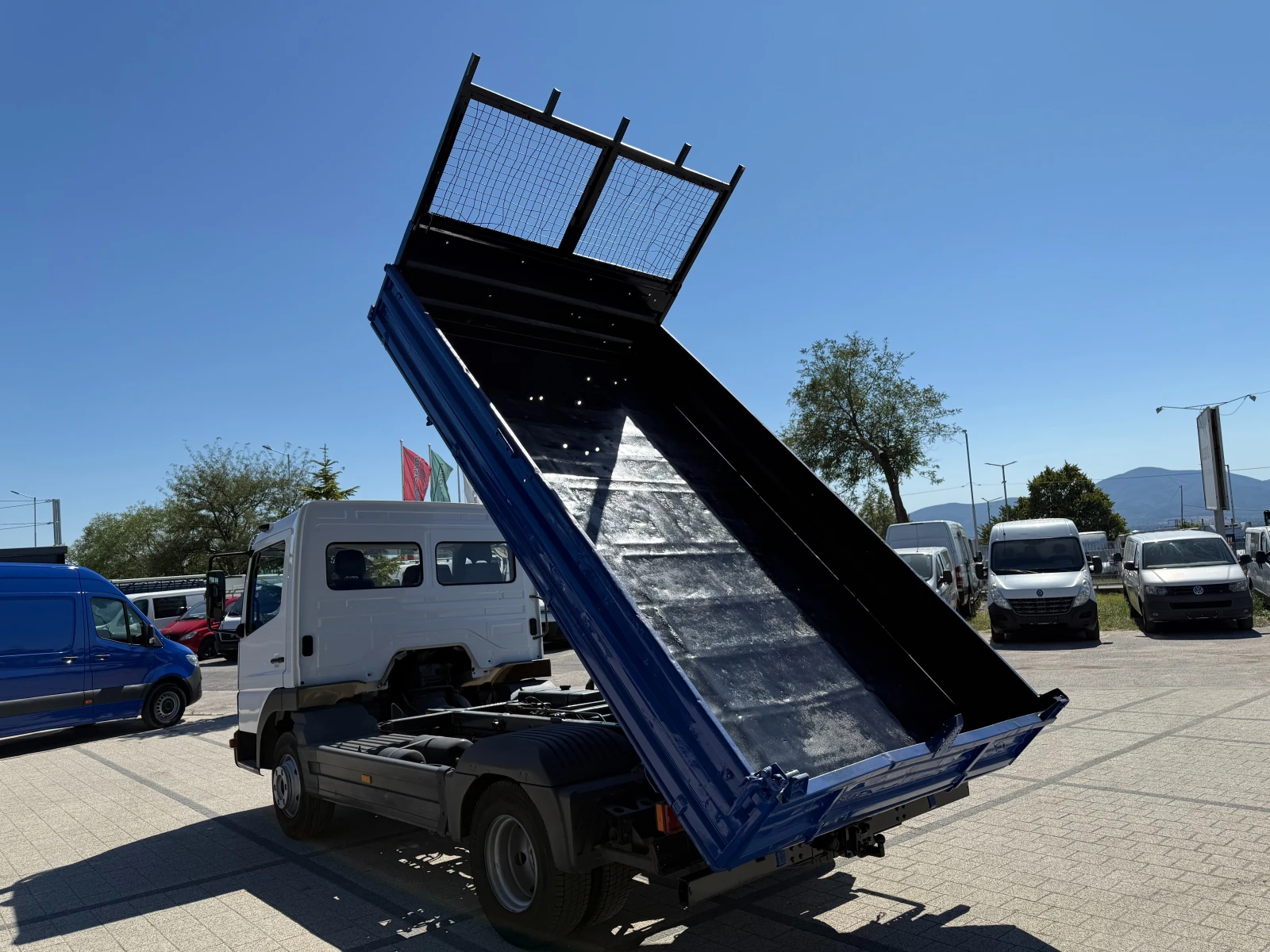 Mercedes-Benz Atego 818 4.00м. х 2.30м. 3-местен  - изображение 5