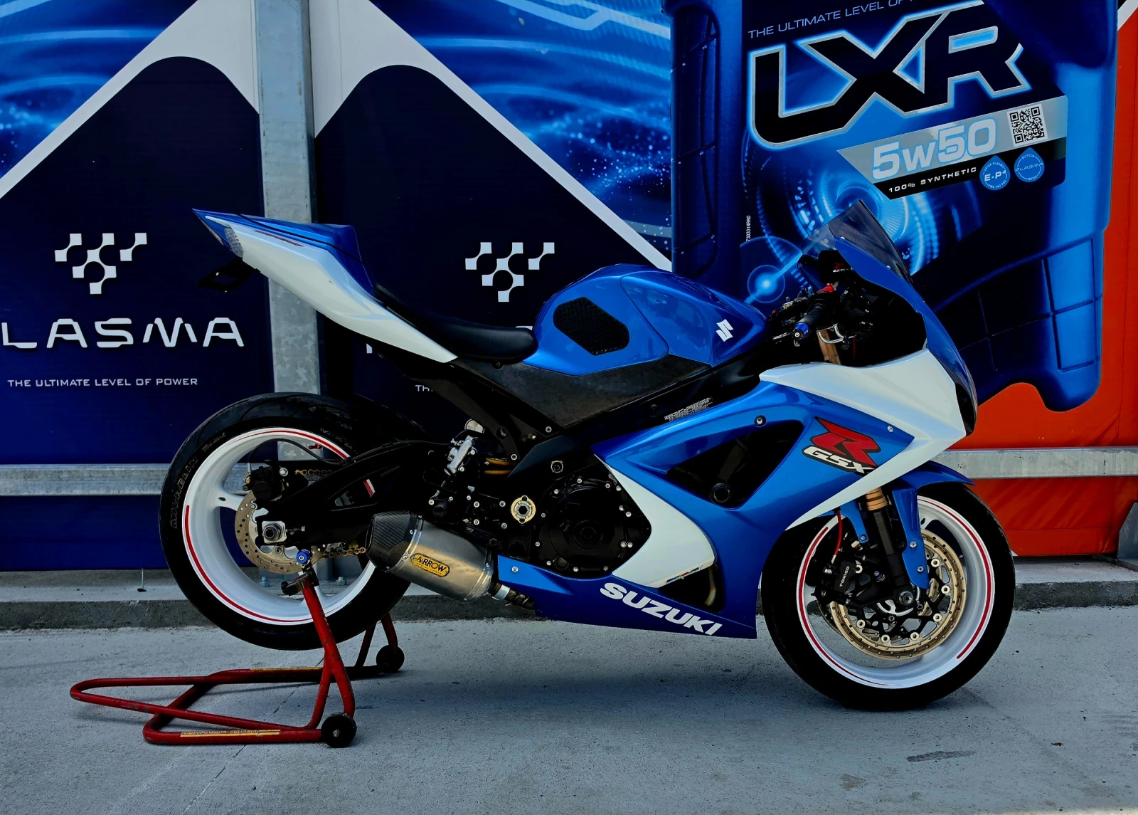 Suzuki Gsxr К8 1000