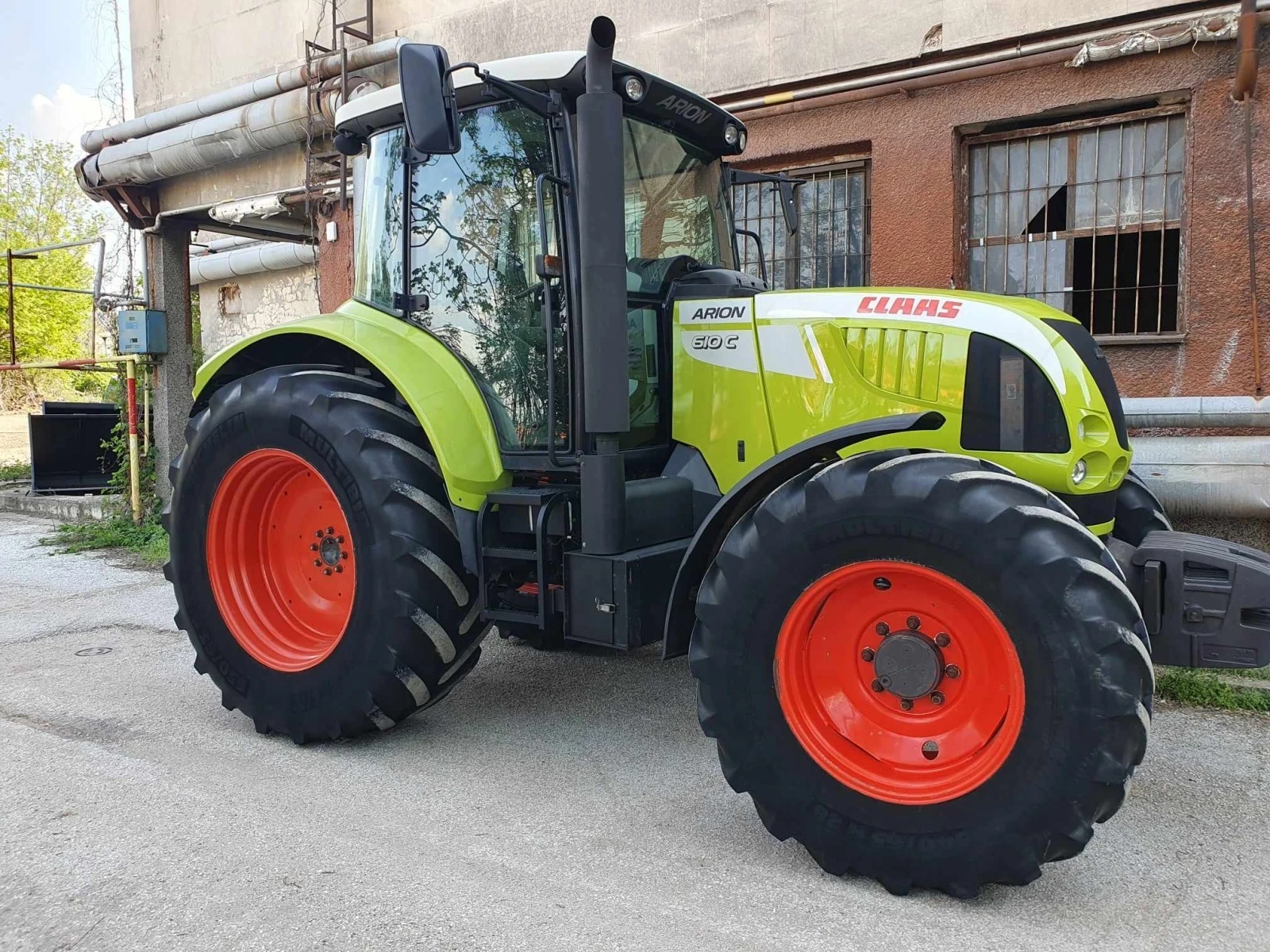 Трактор Claas ARION 610 C - изображение 3