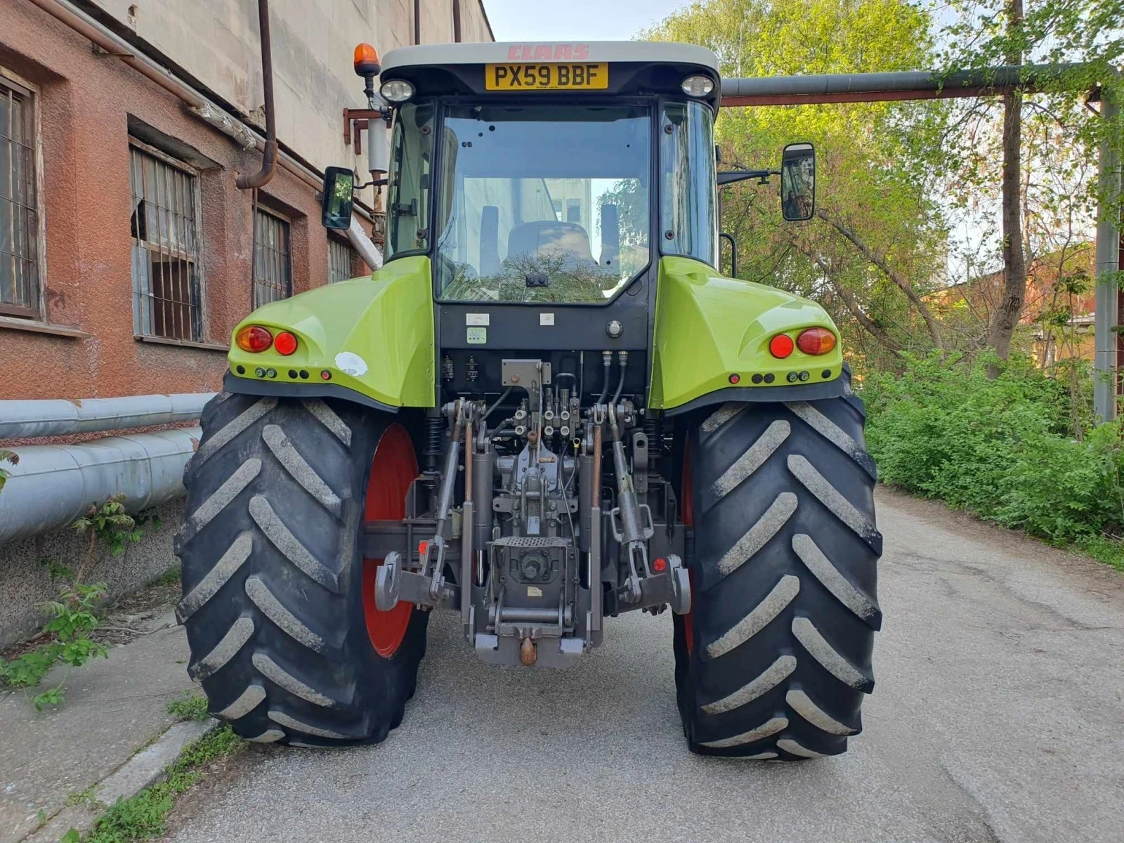 Трактор Claas ARION 610 C - изображение 5