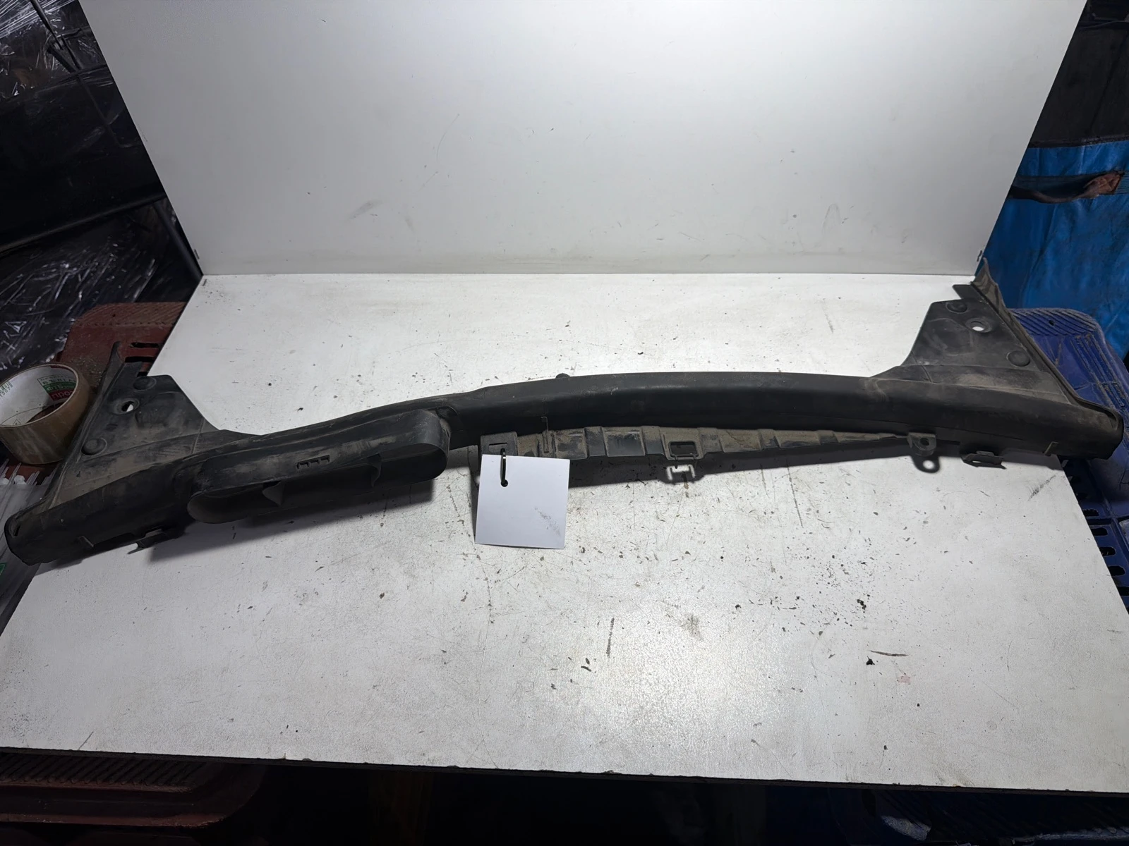 пластмаса над радиатори A2055000055V Mercedes C