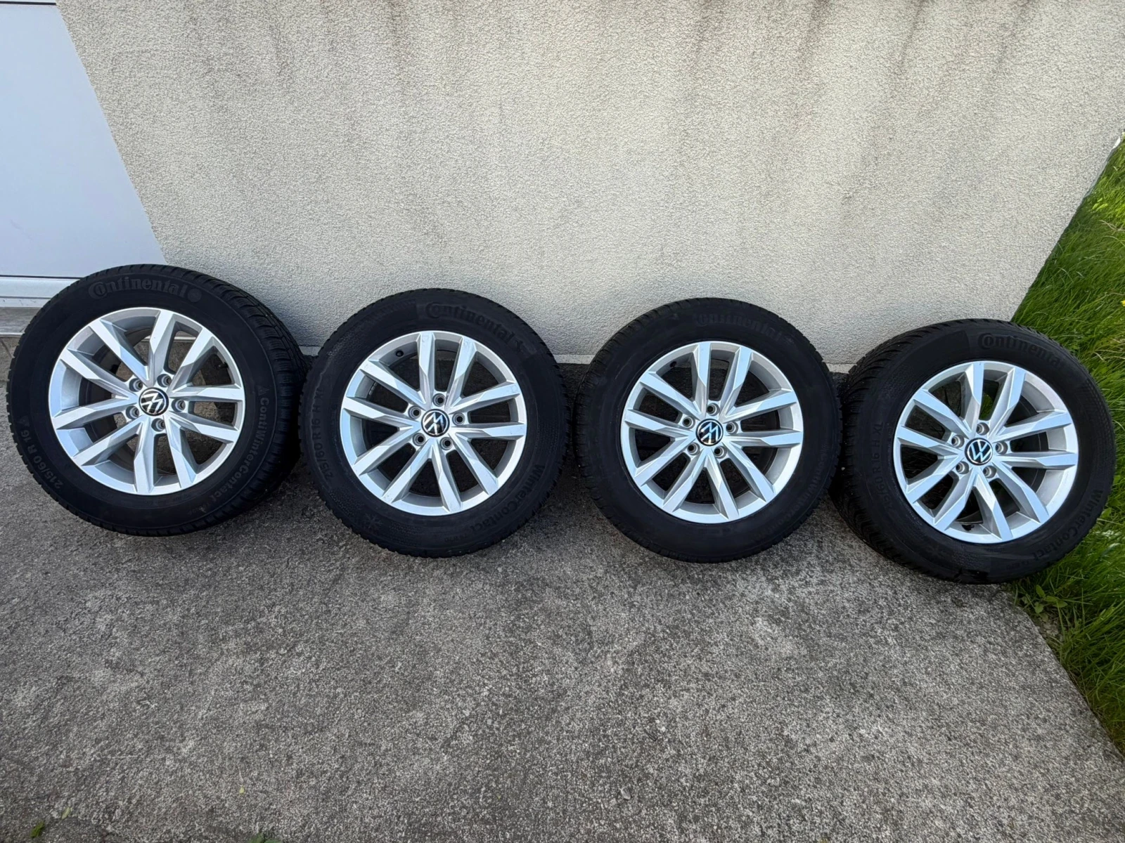 Гуми с джанти Continental 215/60R16