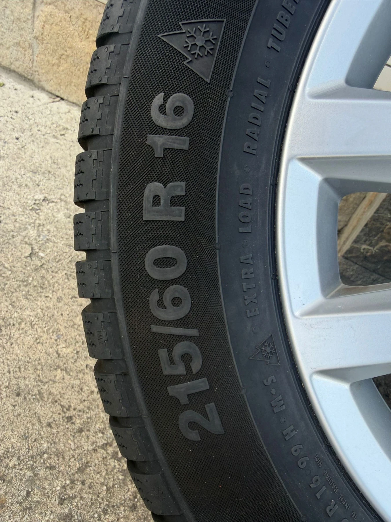Гуми с джанти Continental 215/60R16, снимка 4 - Гуми и джанти - 54595433
