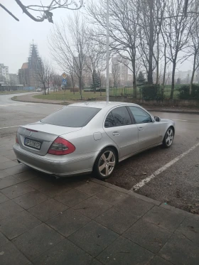 Mercedes-Benz E 320 CDI, снимка 6