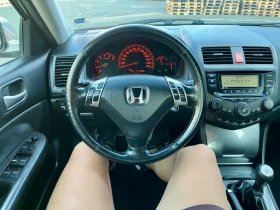 Honda Accord 2.2 140кс * Кожа* Круиз Контрол, снимка 12