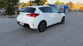 Toyota Auris 1.6 АВТОМАТИК , снимка 3