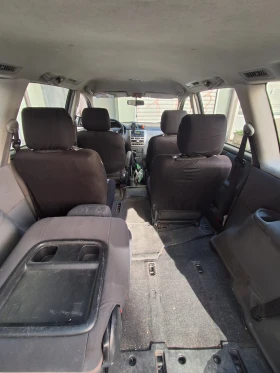 Toyota Avensis verso, снимка 9